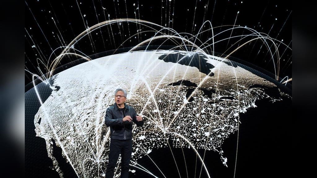 蔣萬安快看！被問輝達總部設址爭議　黃仁勳親回了