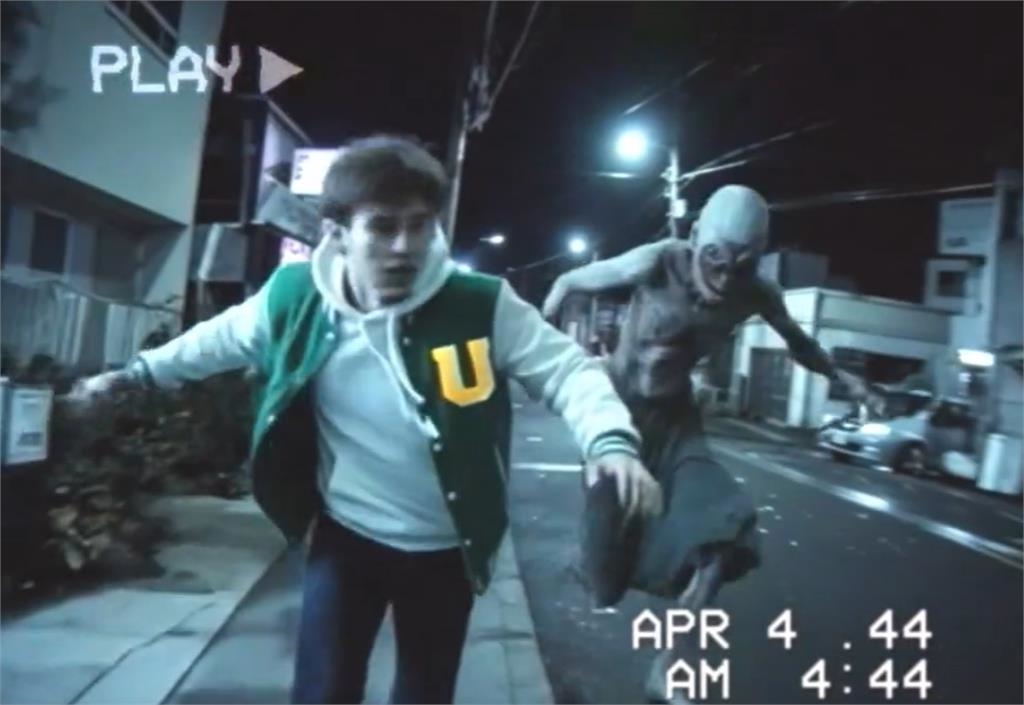 美國3屁孩「惡搞東京」墜入靈界!台灣之光《鳥居TORII》勇奪國際AI殊榮