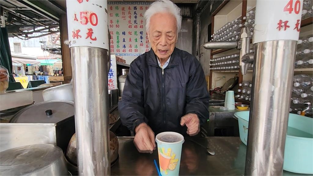 花蓮「天災不斷」觀光客銳減 泡泡冰店趁機轉型盼迎新氣象