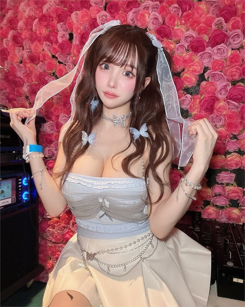 2600萬變臉超值!日本寫真女星公開整容細項 網讚對比照:真的非常努力