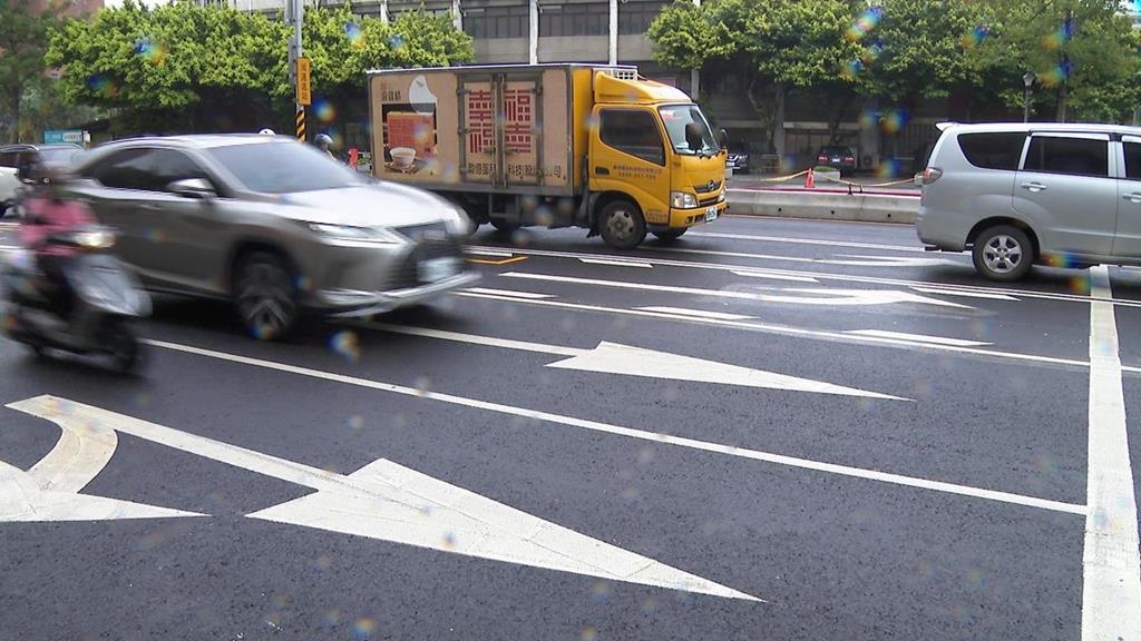 又改！公館圓環增「可變車道」　民眾轟：用路人都是市府模型？