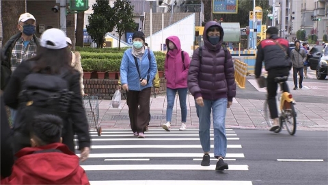 天氣震盪太猛逼出「高溫假」!氣象最新修法進度曝光…勞團喊:低溫假也一併討論