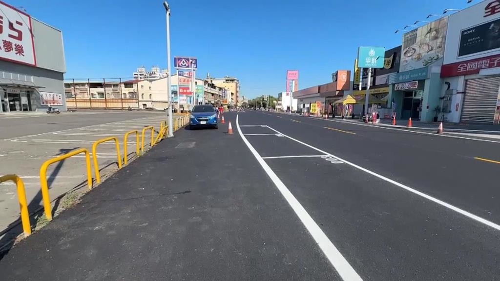 誤會一場！停車格竟劃路中　市公所：人行道未同步完工