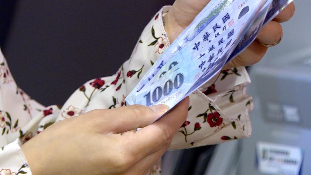 普發現金登記實測「不到50秒操作完畢」　首日逾百萬人登紀破紀錄