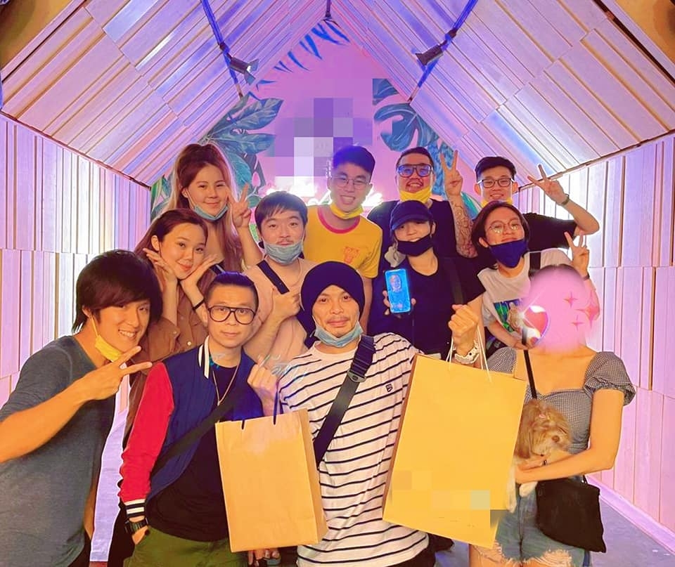 15年正妹女友陪去警局投案！黃明志昔感性喊「想結婚」現卻爆與謝侑芯同房