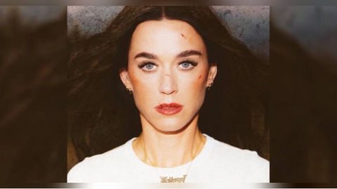 凱蒂佩芮揮別情傷自嘲「瀕死」 直白唱出:OK繃貼滿破碎的心