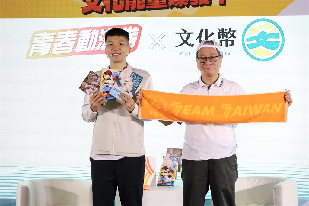 運動部/李洋重拾球拍了!最新男雙搭檔「超大咖」 為一事再踏上羽球場