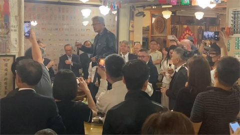 閃電訪台！黃仁勳中午降落台南訪台積電3奈米廠　明參加運動會與張忠謀同框