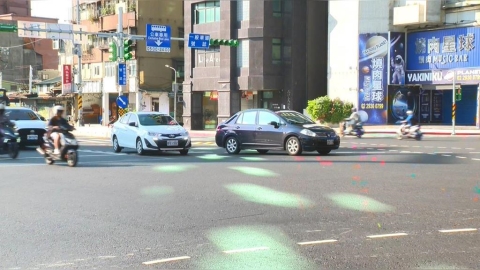 公館「時段性禁止左轉」上路首日 騎士、駕駛抱怨不斷