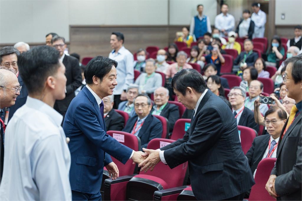 快新聞/創歷年新高!明年健保總額破兆元 賴清德親揭「3大目的」挺醫護