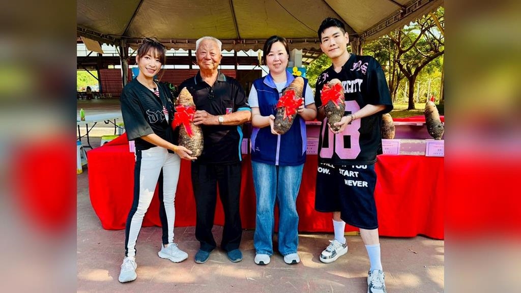 坑道模擬射擊有模有樣！唱軍歌太熟練段慧琳被虧根本是志願役