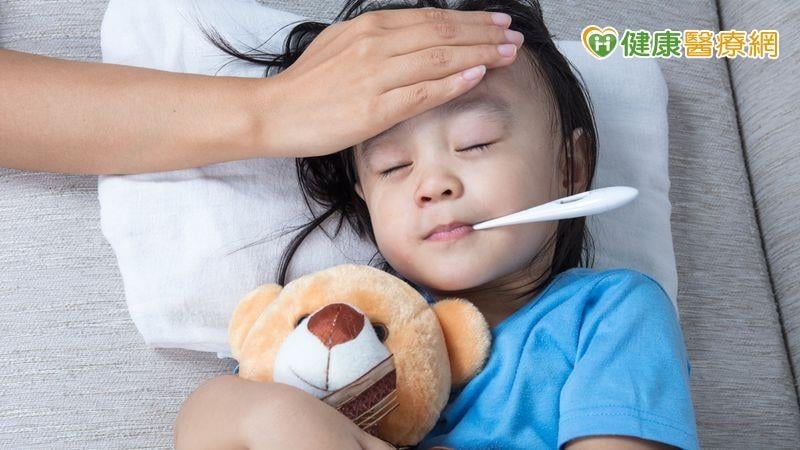 發燒、咳嗽先別衝急診！健保署：這些情況改去UCC更快