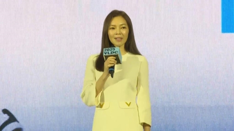 曾馨瑩出席永齡銘馨盃　哽咽談婆婆「把我當女兒疼」