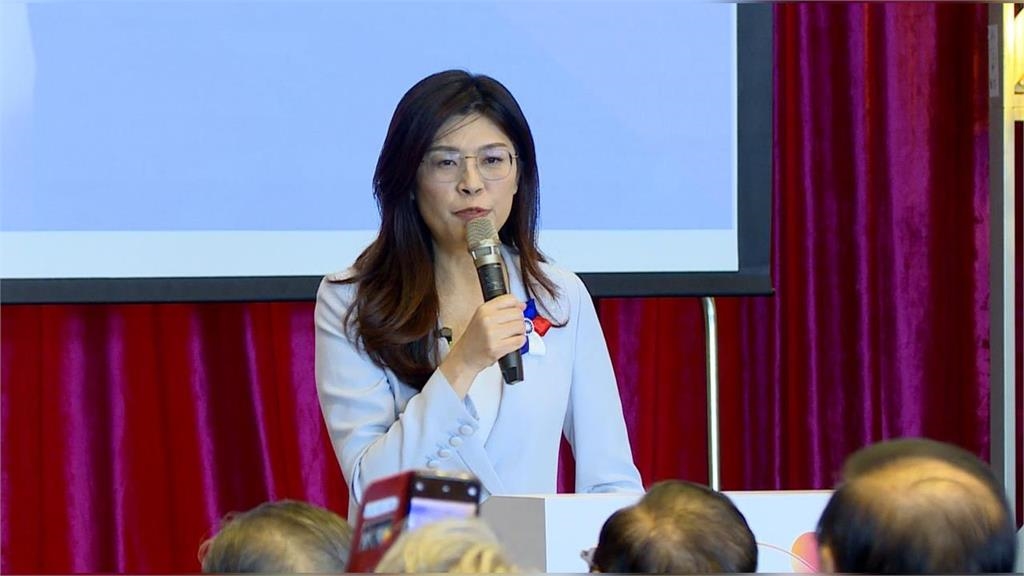 她揭露共諜吳石「害慘國軍」事蹟!痛批:鄭麗文是藍史上最大草包