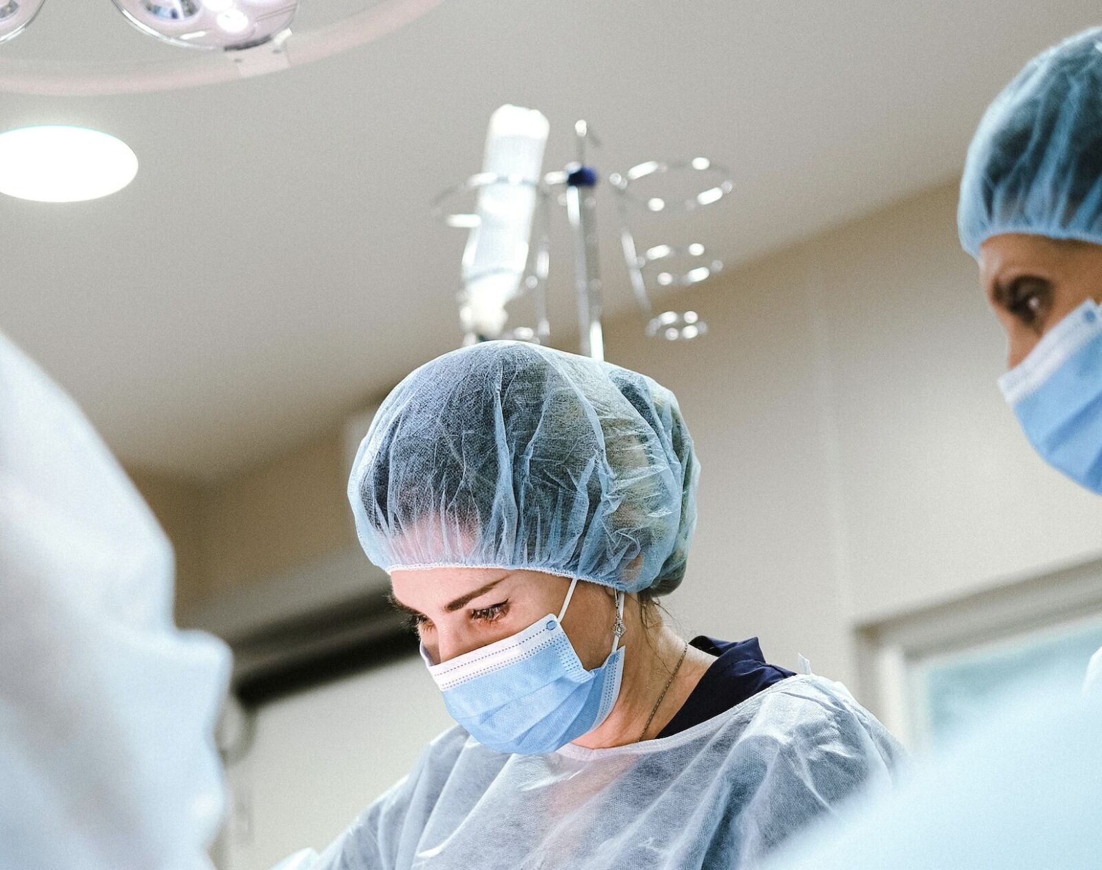 一年5萬人腦中風 不到1成黃金4.5小時內有效治療「全錯在這」 6 一年5萬人腦中風 不到1成黃金4.5小時內有效治療「全錯在這」 5