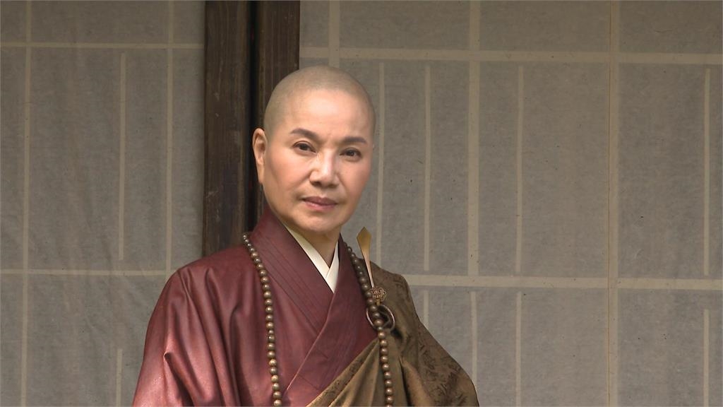 唐美雲為新戲剃髮? 自曝頂光頭10多年 平時戴假髮出門