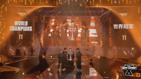 LOL世界賽快訊(影/最高的山最長的河!Faker第6冠到手 T1三連霸王朝誕生