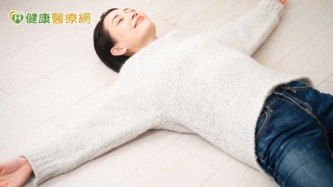 陷在焦慮裡?先不要努力想變好 「什麼都不做」也是一種方式