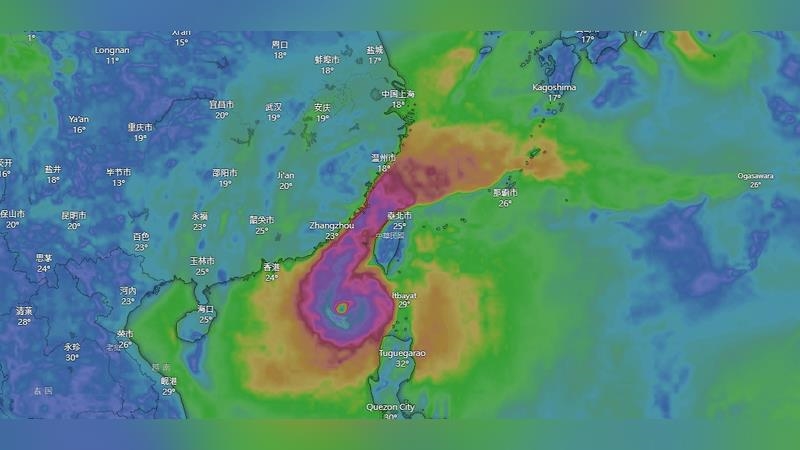 鳳凰北轉直衝台灣⋯暴風圈週三觸陸！專家曝「10縣市」颱風假最有機會