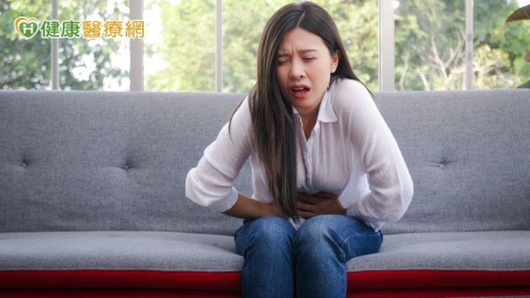 半數女性都曾經歷!醫籲:反覆性陰道感染不是不衛生 應勇於接受治療