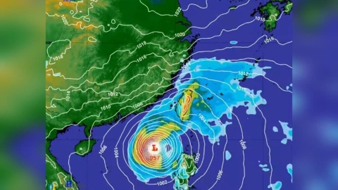 最快今晚發海警！「鳳凰」颱風來勢洶洶　專家推測：週三傍晚登台