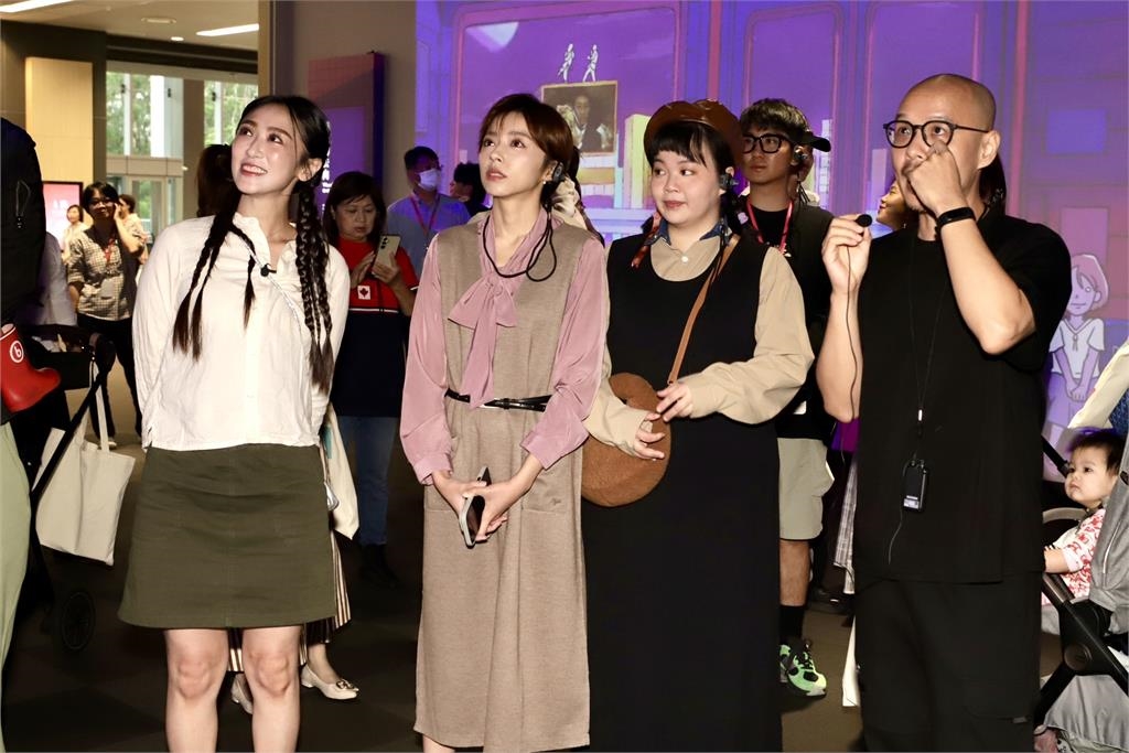 國家記憶「潮」起來!王瞳、宮美樂驚呼國家檔案館:「原來歷史好好玩 」