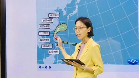 嚴加戒備！「鳳凰」大迴轉襲台　氣象署曝海陸警發布時間