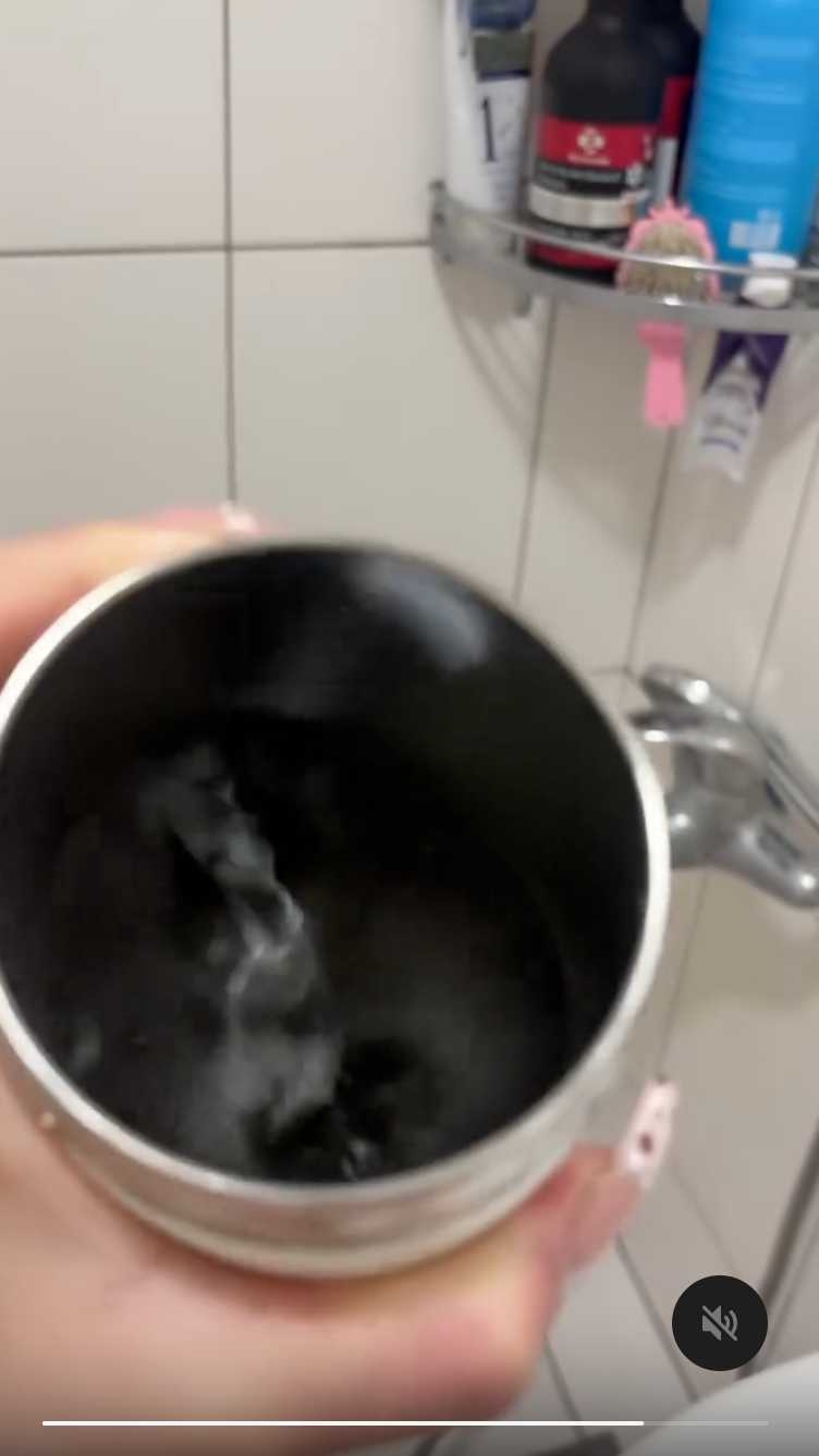 原PO還實測水壺居然能裝水不會漏。（圖／翻攝Threads／@_1jiayuu）