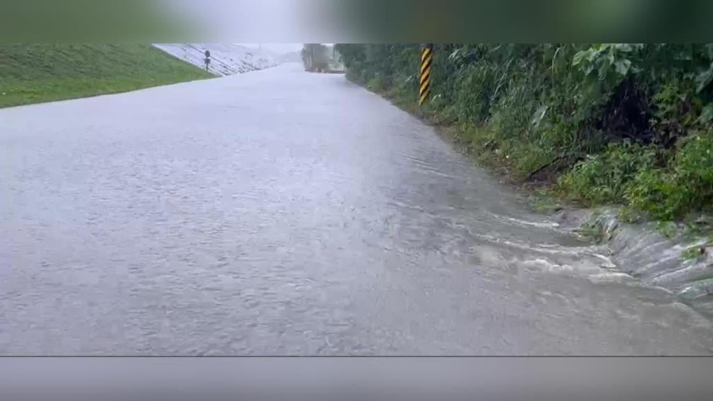 鳳凰颱風災情頻傳　宜蘭三星鄉堤防淹大水