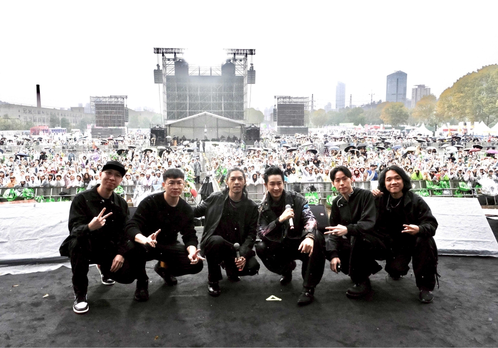 浪花兄弟回來了！ Darren、常青合體秒掀回憶殺 推手周杰倫「做這事」獻祝福