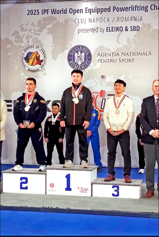 綜合/回歸老本行「健力」一樣超猛!前舉重奧運牌得主陳葦綾世錦賽硬舉奪金