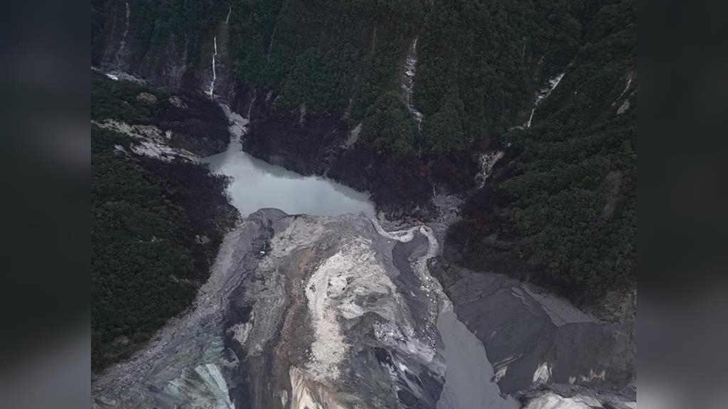 馬太鞍溪「新堰塞湖」提早溢流　光復鄉居民緊急撤離喊賣擱來啊