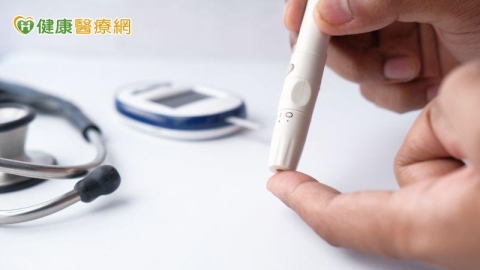 空腹血糖正常但糖化血色素卻超標?醫教「正確監測」