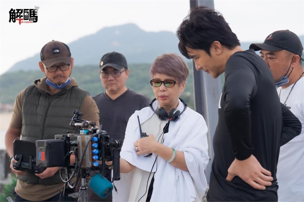 馬來西亞視帝搏命《解碼》   謝佳見危險戲親自上陣拒用替身