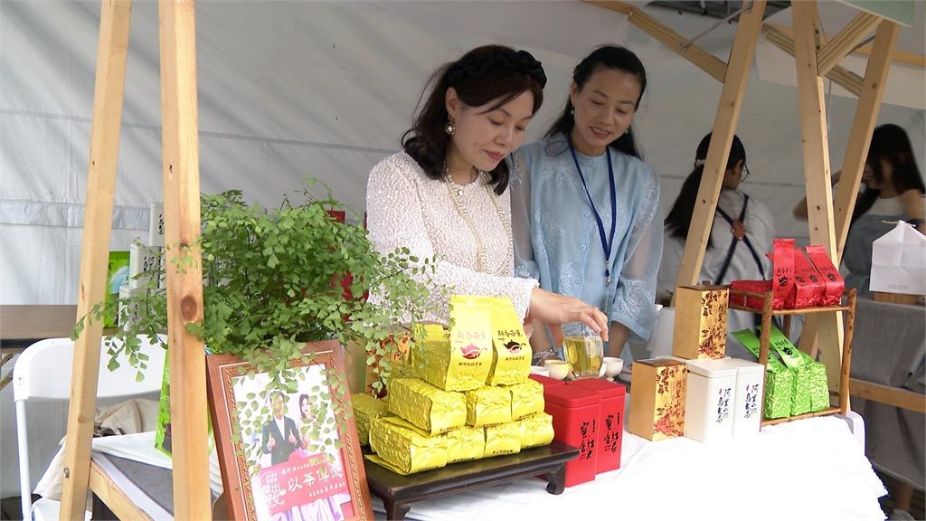 「中區、金門」觀光市集日登場　李多慧驚喜現身