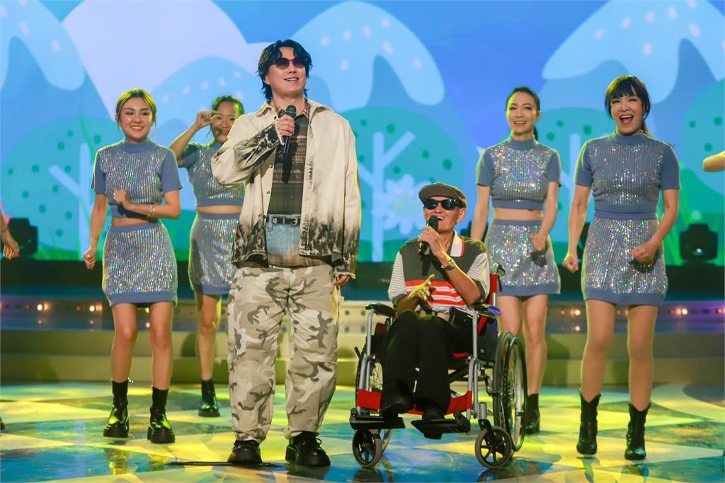 《冰冰Show》邀蕭煌奇演出突要求「1+1」！她揭「與李炳輝有關」感動全場