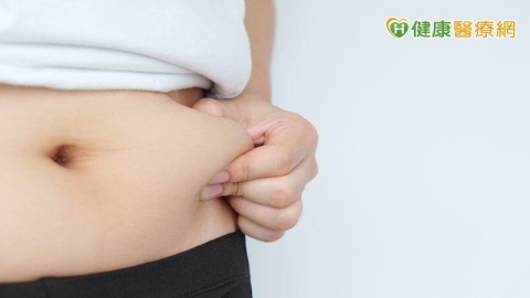 水腫是水喝太多？覺得自己不是胖是水腫？醫師教你如何判斷！