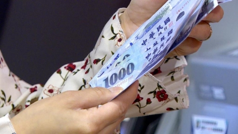 １１／１７開放１６家金融ＡＴＭ普發領現　ＬＩＮＥ推「一鍵查找」超迅速