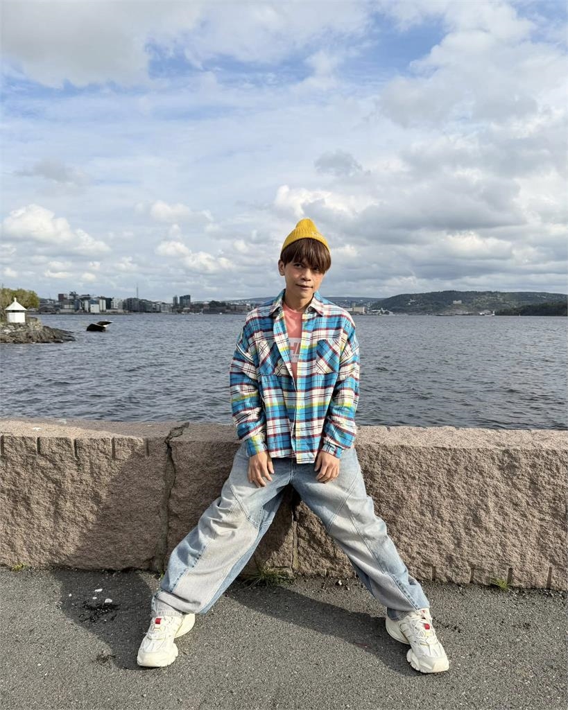 館長被爆料「逼員工睡嫂子」！蔡阿嘎走鐘獎「偷臭1句」網暴動