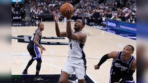 NBA(影)/斑馬不在家但還有狐狸!福克斯暫代一哥雙十演出帶隊擊敗國王