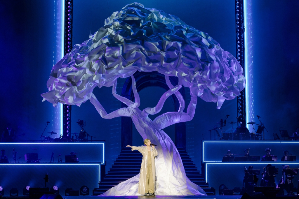 梁靜茹首度戶外開唱吸5萬人! 突喊「不唱情歌」罕吐心聲:希望給我答案