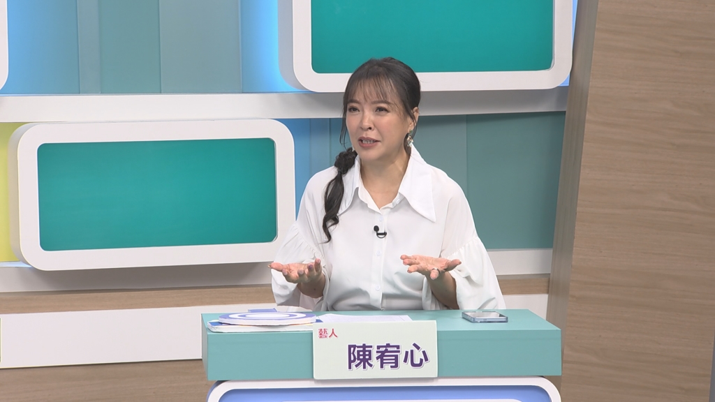 女星求子「肚皮狂插針」崩潰！ 友人竟推「胚胎包餃」吃下肚震驚眾人