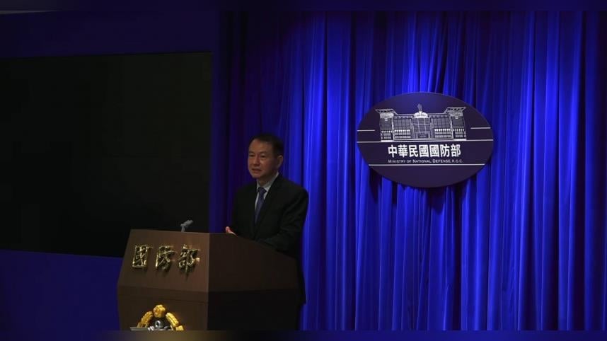 1100萬本全民國防手冊明起普發　國防部：新增總統署名突顯公信度