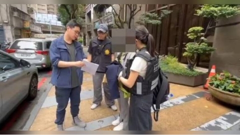 信義雙屍命案女藥頭上游遭逮 法院裁定收押不禁見