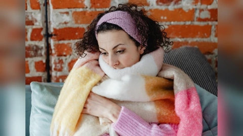 冬天手腳冰冷不是氣溫惹的禍!醫揭「2大原因」是身體在求救