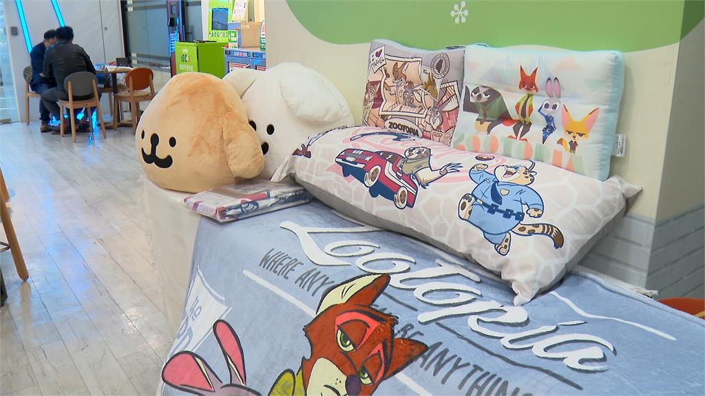 超商搶冬季商機！冬季棉被下殺1折只賣500元不到