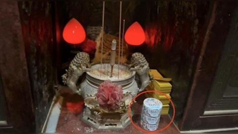 雲林土庫虎爺不是貓咪! 信徒供俸貓罐頭竟發火發爐