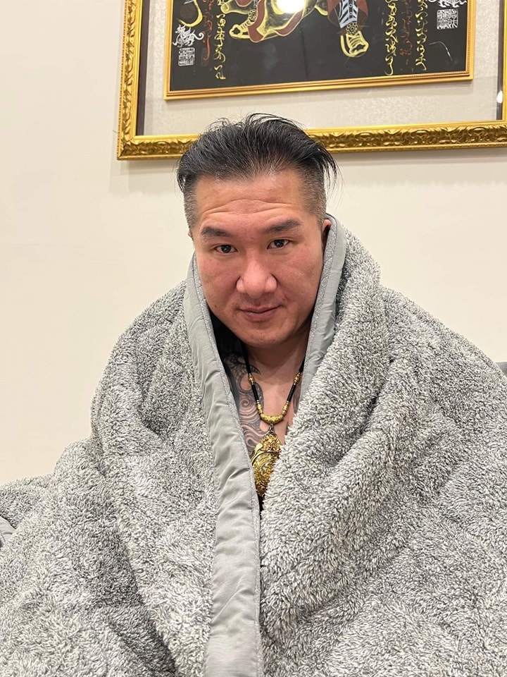 「小瑋」曬證據嗆館長：我沒勒索2000萬！對話截圖網傻眼：騙人沒用過LINE？