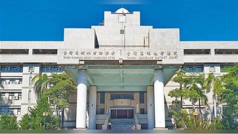 考獸醫遇到不會題目竟當場拿手機「Google」 「超瞎」考生下場曝光