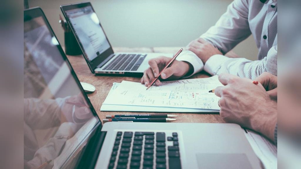 普發紙本全民安全指引　內政部：避免斷網停電危機